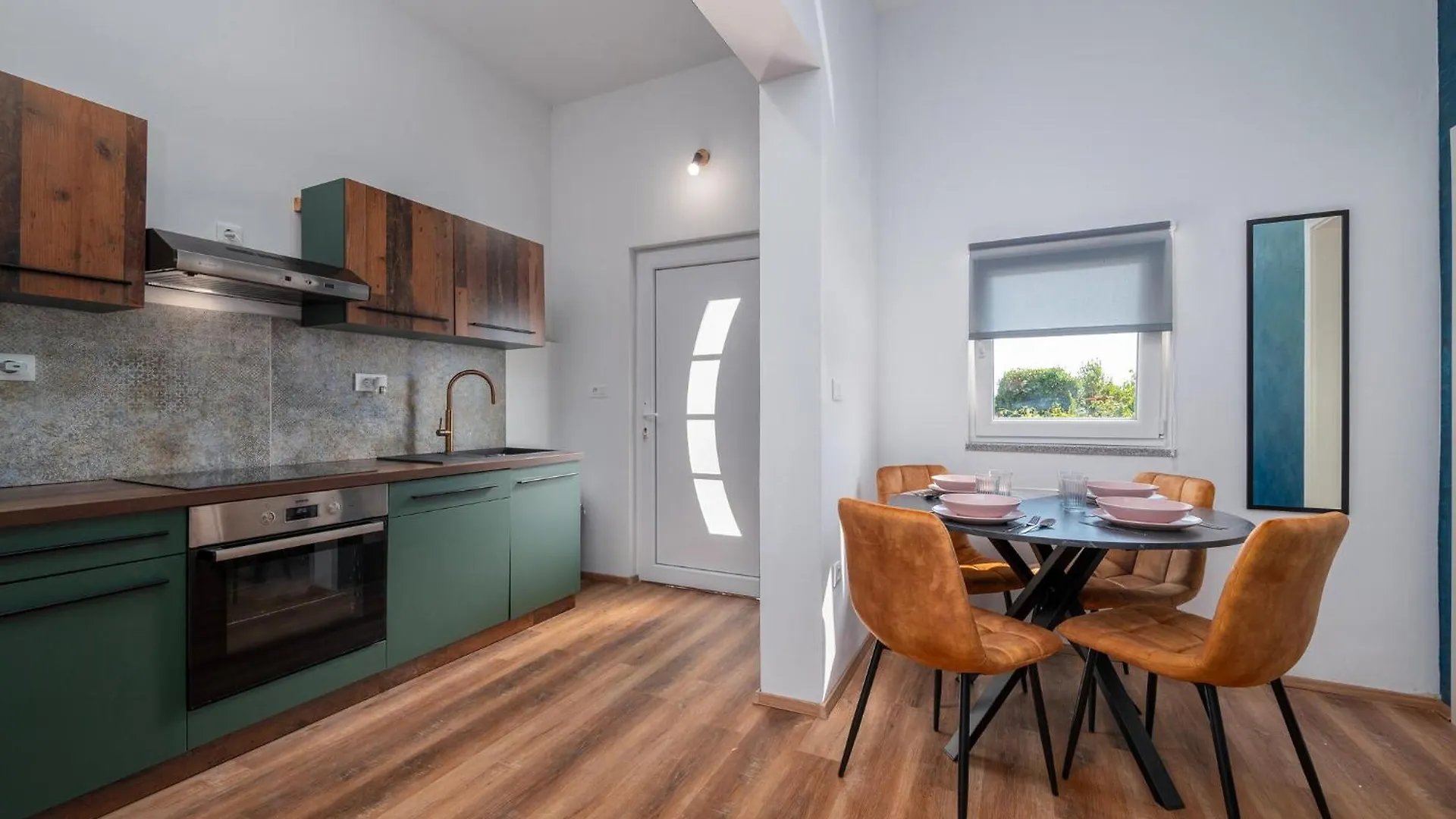 Awesome Apartment In Galizana With Wifi